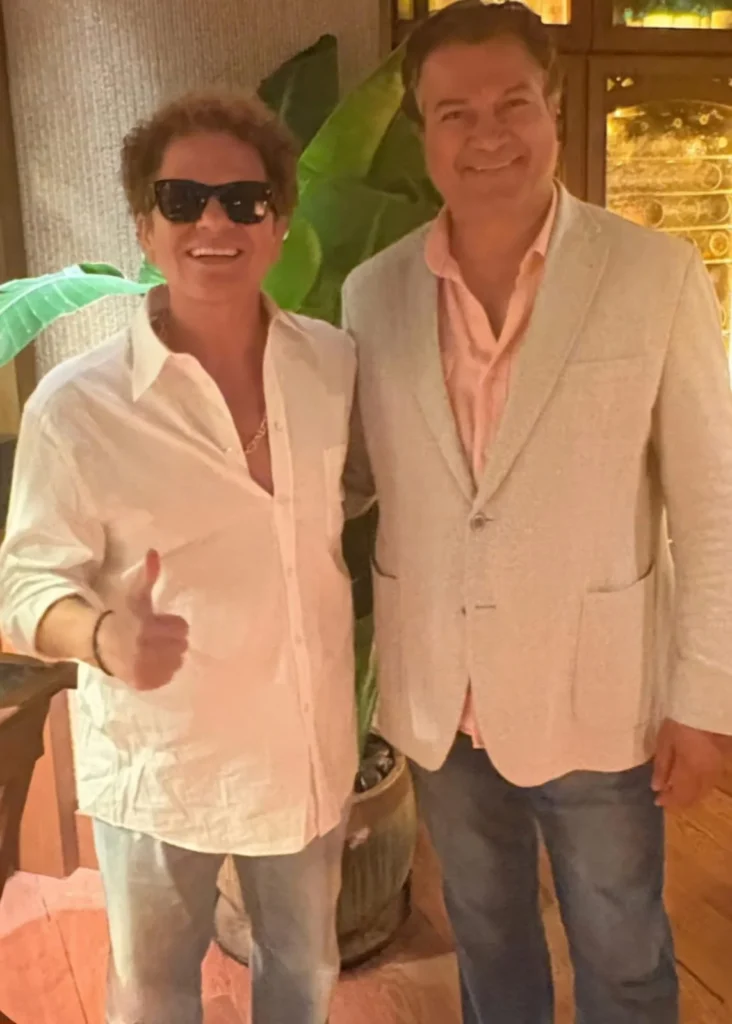 With the internationally renowned artist Romero Britto (britto.com/romeros-story/)